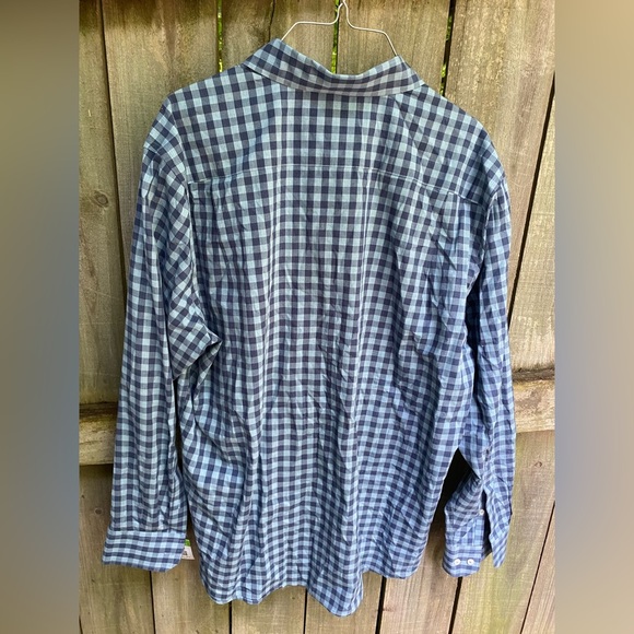 Southern Tide Classic Fit Button Down - Picture 5 of 5